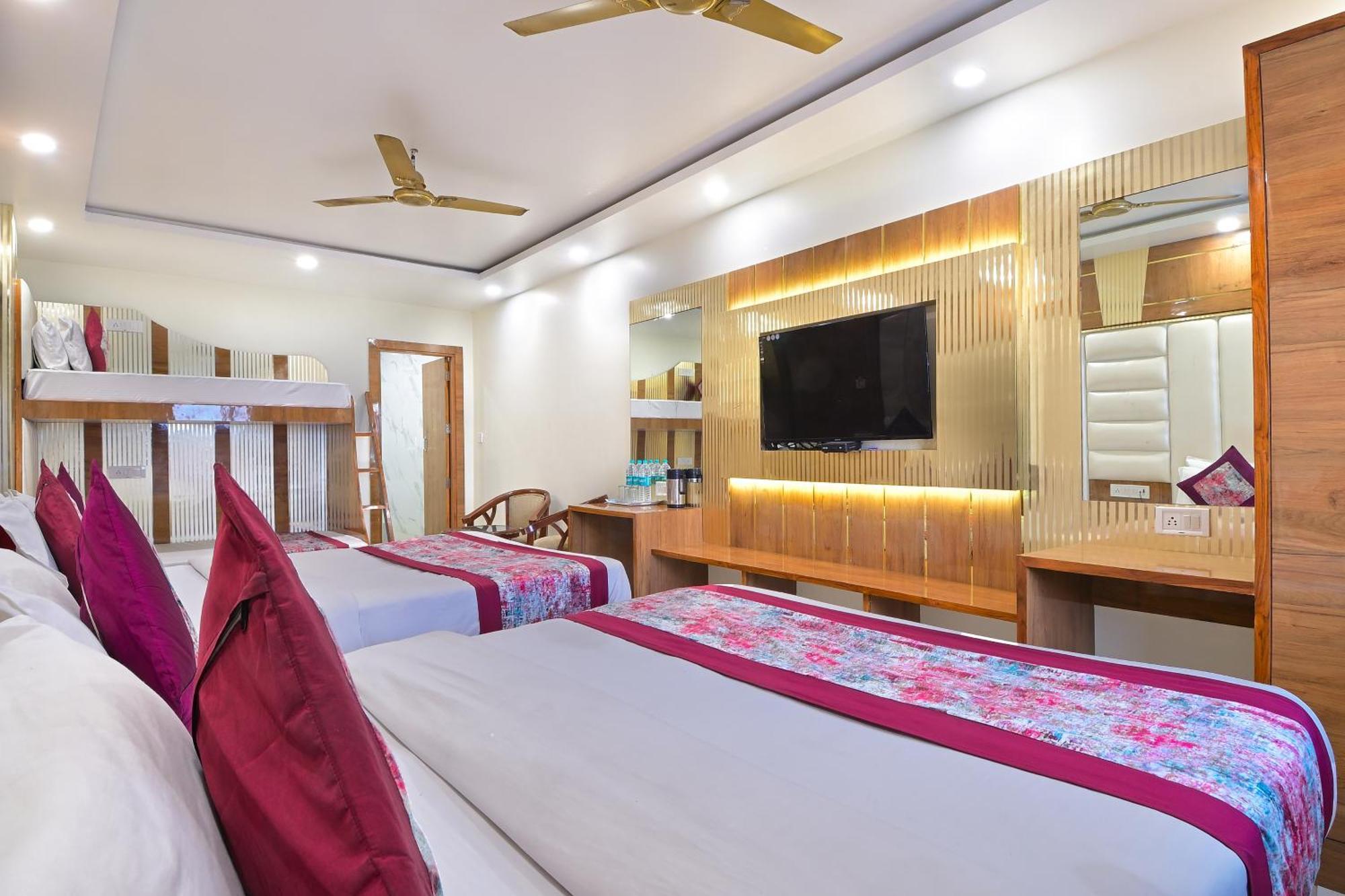 Hotel Glow Inn Paharganj-3 Mins Walk From New Delhi Railway Station Ngoại thất bức ảnh