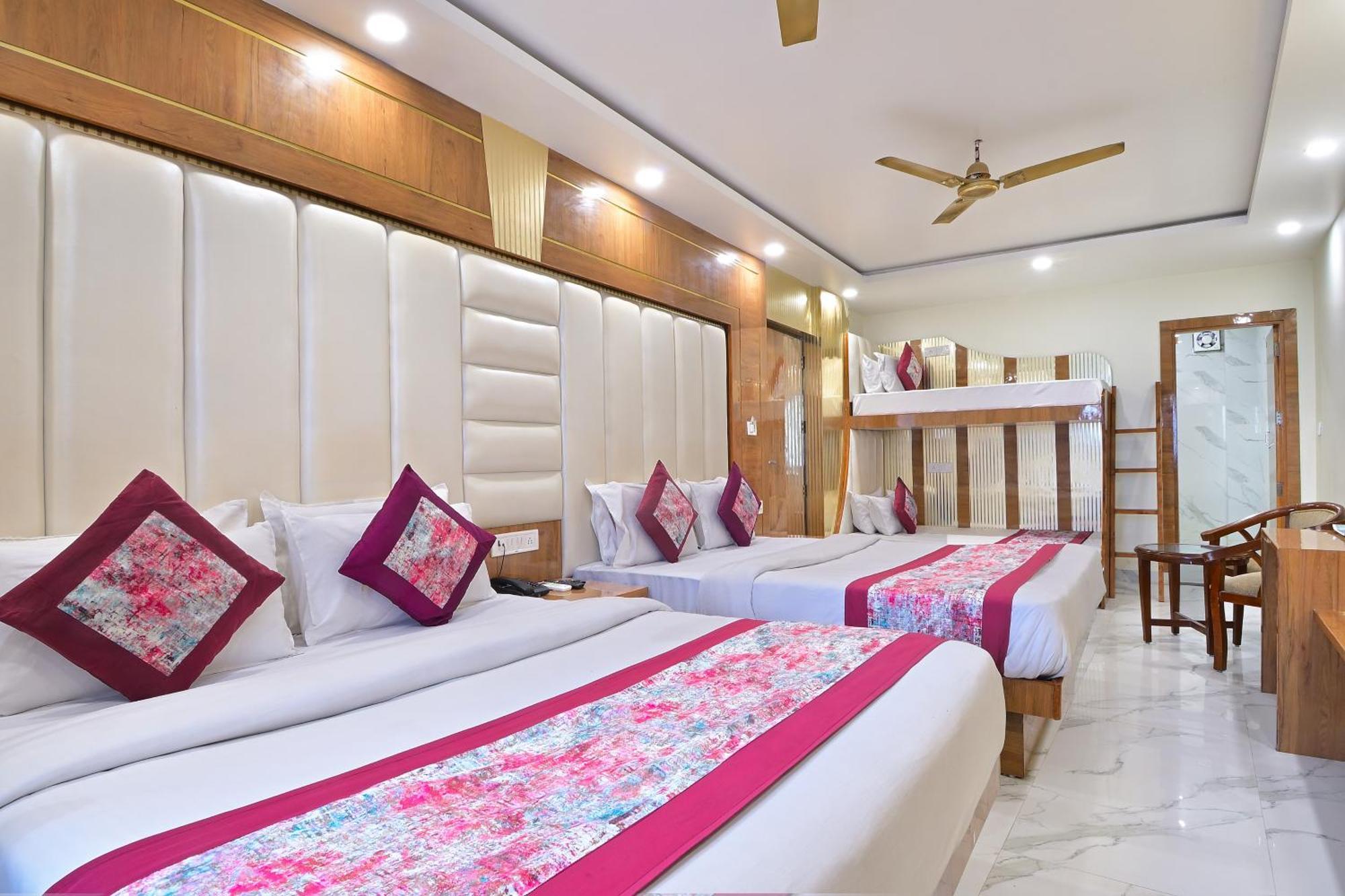 Hotel Glow Inn Paharganj-3 Mins Walk From New Delhi Railway Station Ngoại thất bức ảnh