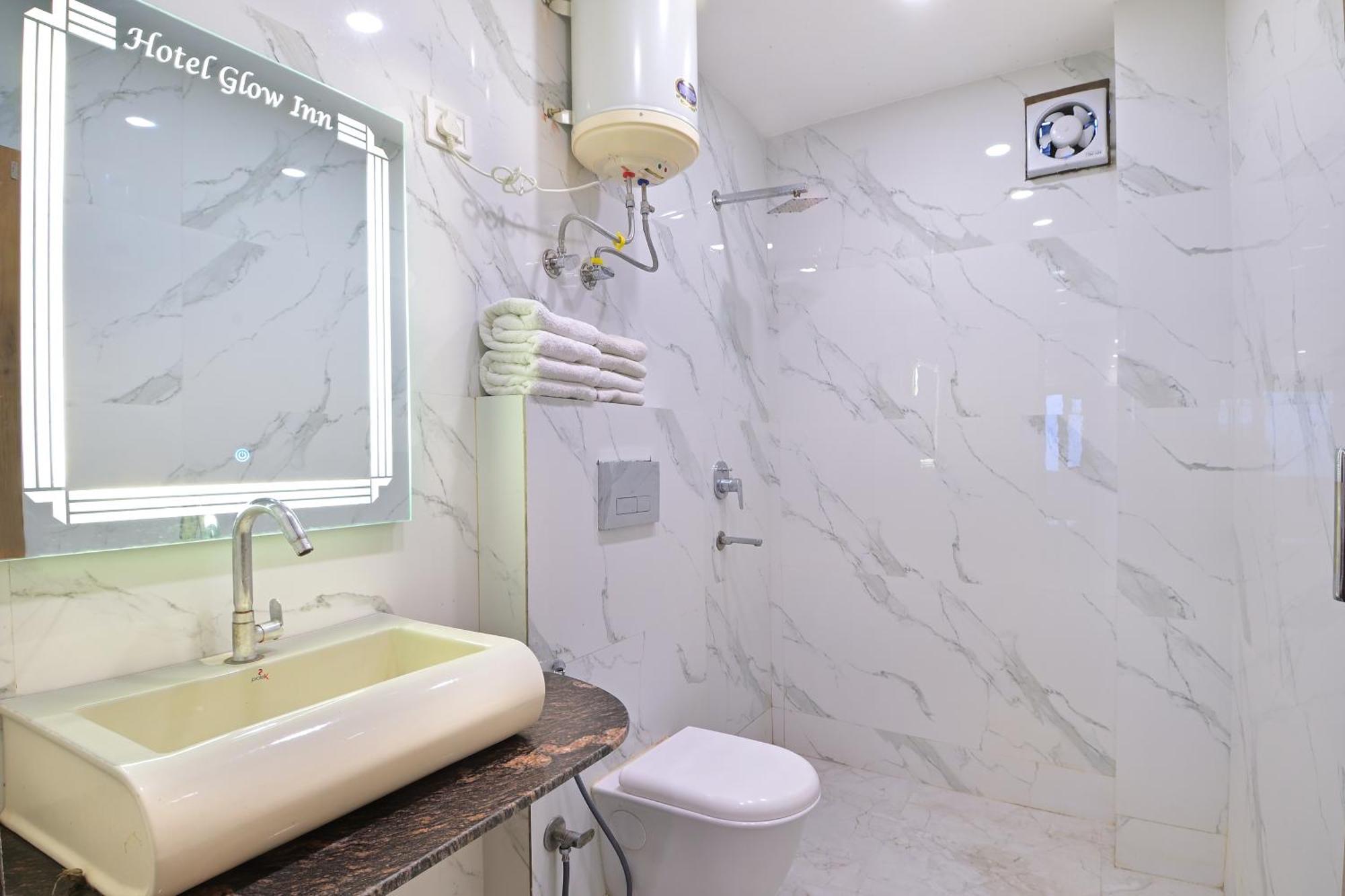 Hotel Glow Inn Paharganj-3 Mins Walk From New Delhi Railway Station Ngoại thất bức ảnh