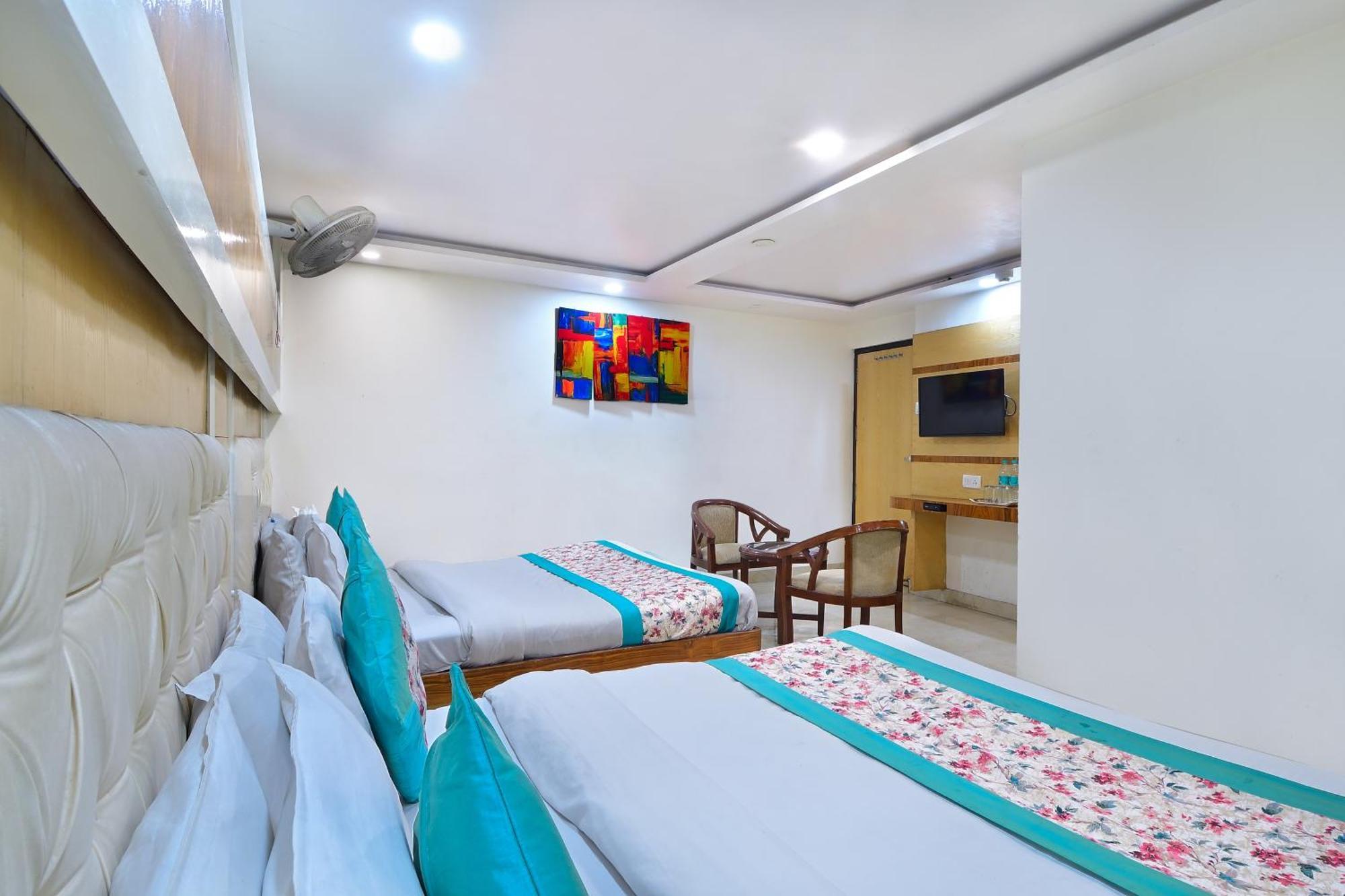 Hotel Glow Inn Paharganj-3 Mins Walk From New Delhi Railway Station Ngoại thất bức ảnh